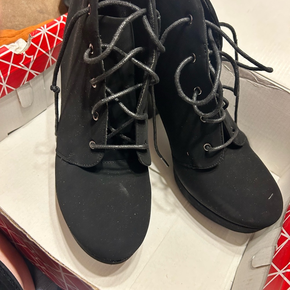 Women's Black Lace-Up Ankle Boots